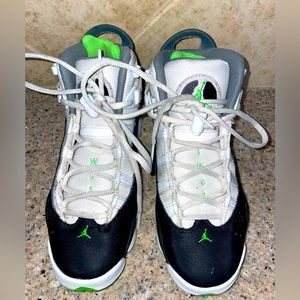 Jordan 6 Rings Black White Neon Green kids Size 6.5 Y
